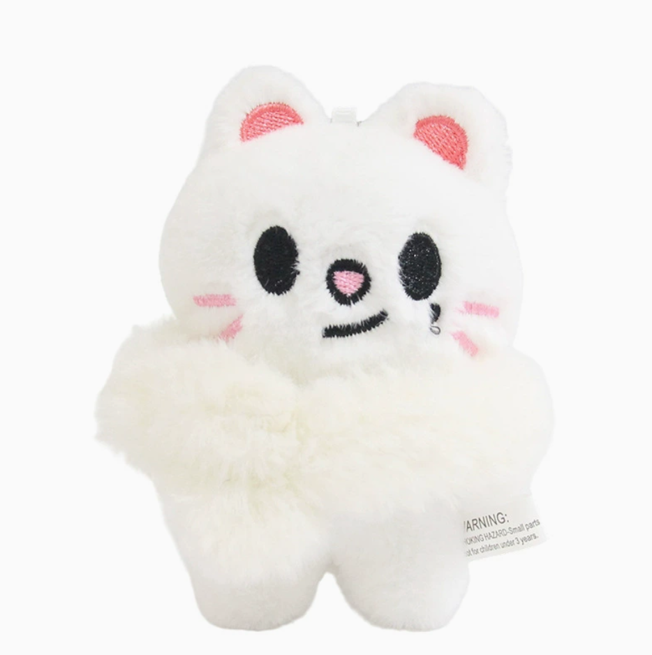 stray kids skzoo white scarf plushie keychain