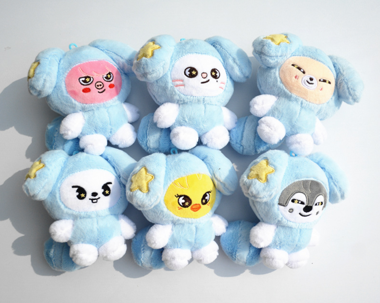 stray kids [run it md] skzoo in tasy plushie keychain