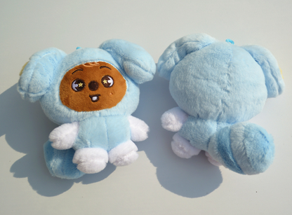 stray kids [run it md] skzoo in tasy plushie keychain